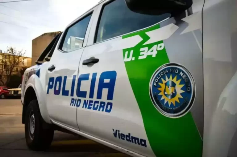 POLICIA